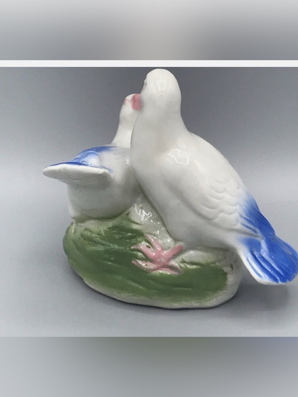 Vintage Porcelain Love Birds Figurine - White & Blue with Pink Beaks - Picture 3 of 5